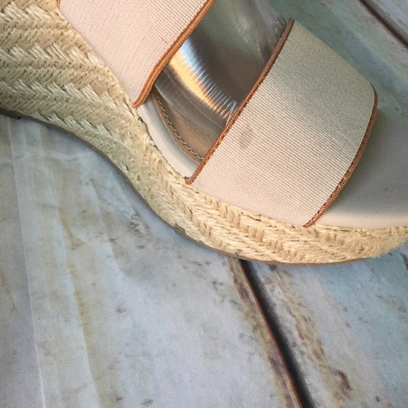 Mossimo Wedges Sandals - Picture 6 of 8